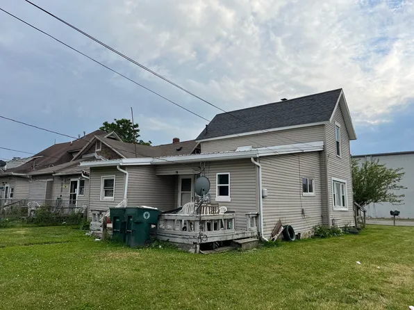 1606-1606.5 S Walnut St, Muncie, IN 47302