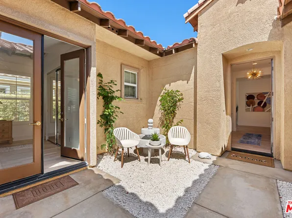 65 Shoreline Dr, Rancho Mirage, CA 92270