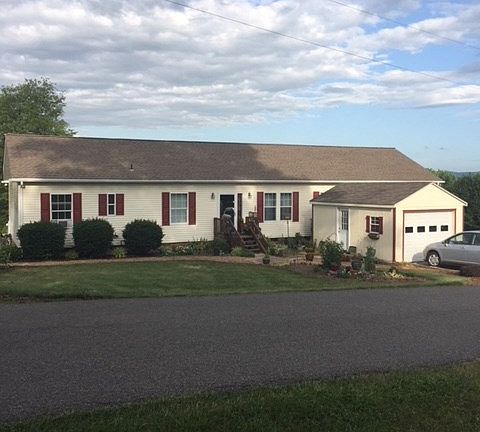 2nd image of 158 McGavock Ln