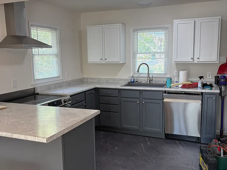 1502 Steensland Dr — Photo 5