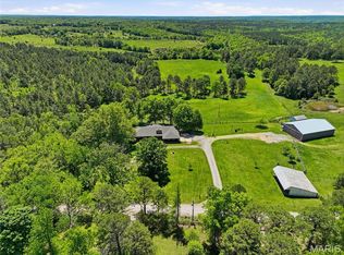 15556 Slab Spring Dr, Licking, MO 65542
