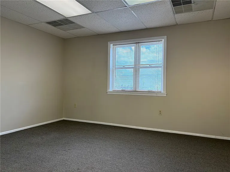 3019 S Park Rd #3 — Photo 10