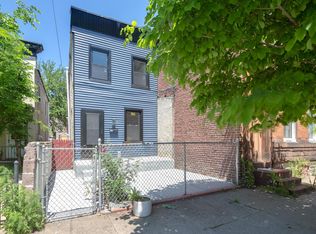 2036 Amber St, Philadelphia, PA 19125