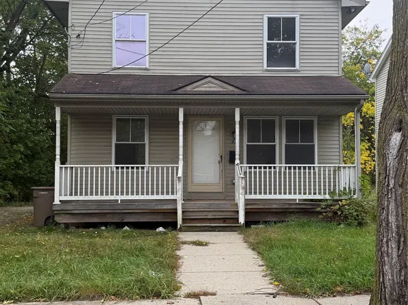 33 Florence Ave, Pontiac, MI 48342