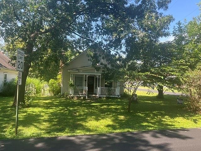 1st image of 2824 N 156th St