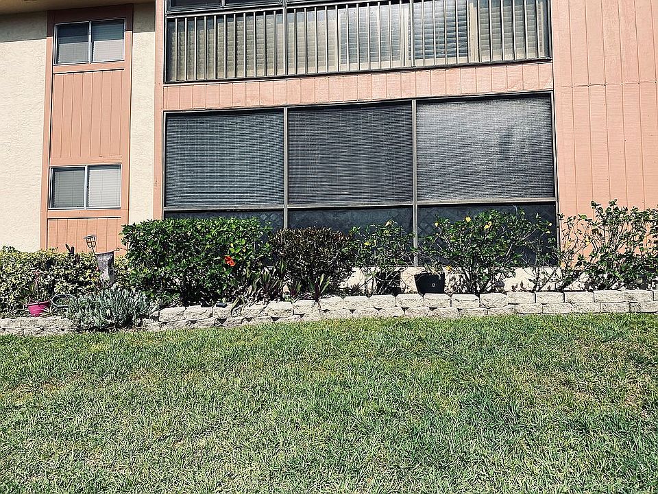 2nd image of 6490 Royal Woods Dr APT 3