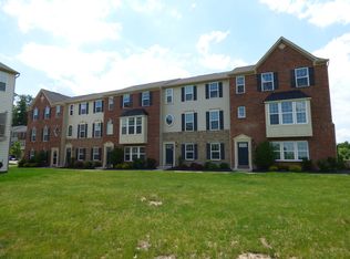 2703 Pointe View Dr, Mars, PA 16046