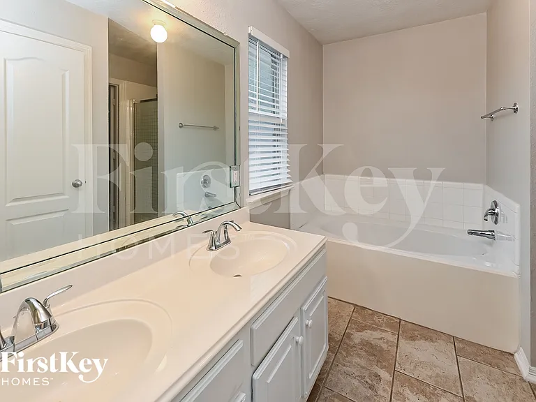 24227 Spring Sunset Dr — Photo 13
