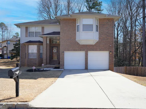 637 N Shore Rd, Lithonia, GA 30058
