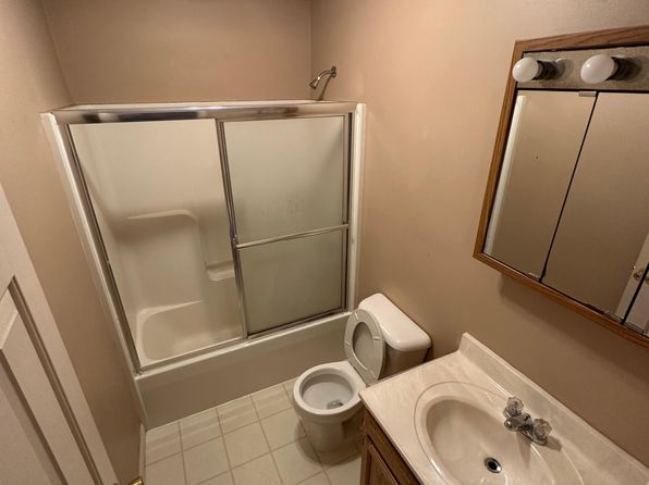 150 Mynhier Rd APT 6