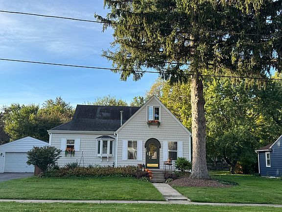 2nd image of 159 Terwilliger Ave