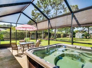 1951 Pelican Ln, Navarre, FL 32566