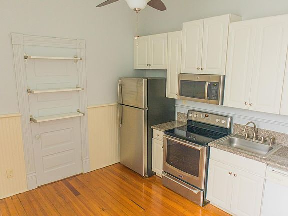 3rd image of 427 S Main St #B