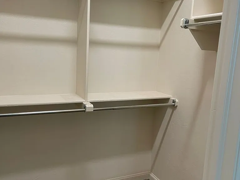 3325 Enclave Pl — Photo 10