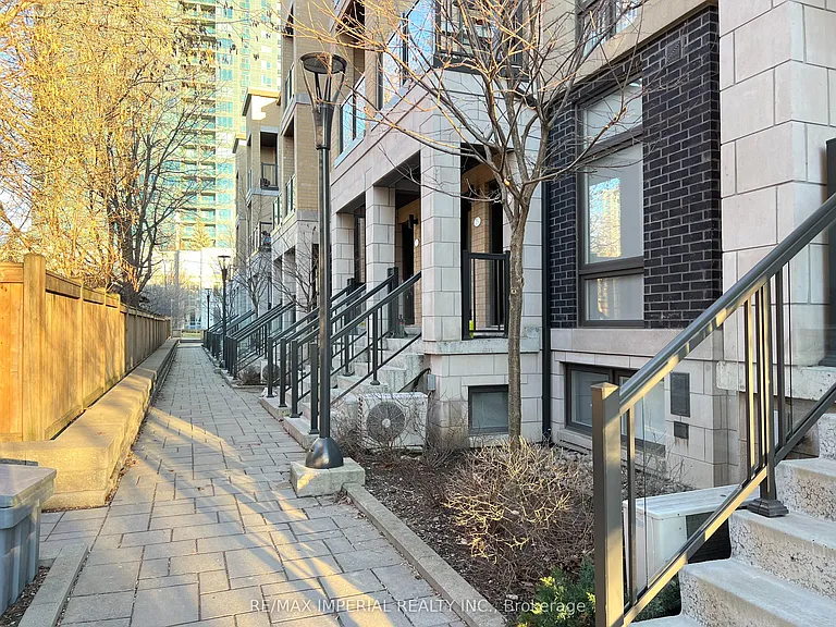 23 Eldora Ave #93 — Photo 8