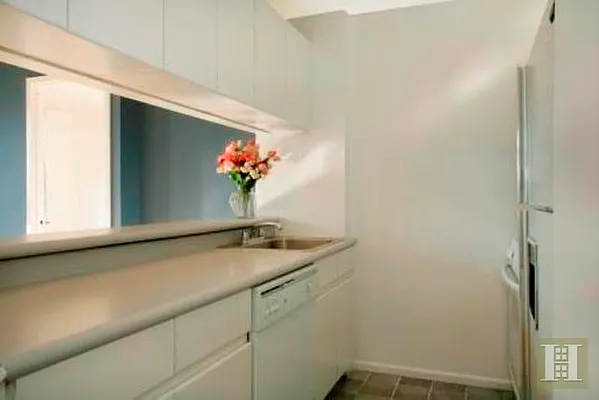 Sold by Halstead Real Estate | media 8