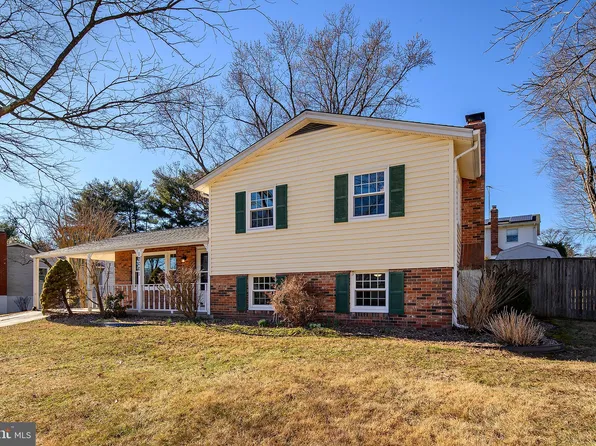 12001 Suffolk Ter, Gaithersburg, MD 20878