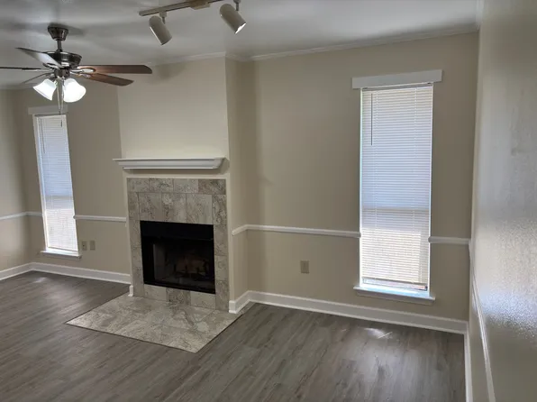 8144 Jefferson Park Dr #A-d, Baton Rouge, LA 70817