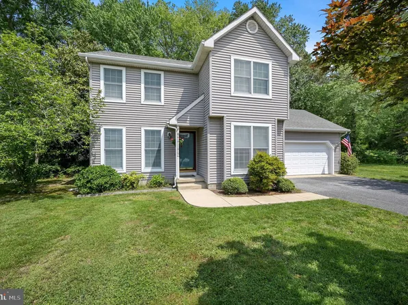 5 Governor Watson Ct, Milford, DE 19963