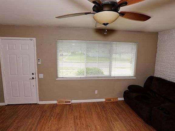 4th image of 2245 Flamingo Dr