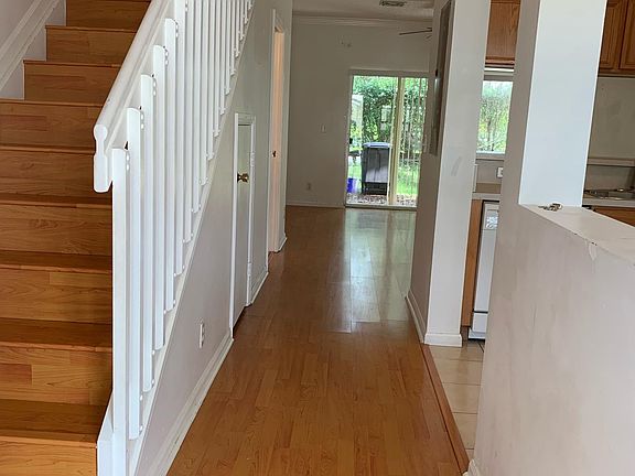 3rd image of 4949 Palmbrooke Cir