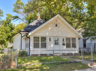 2436 E Walnut St, Des Moines, IA 50317