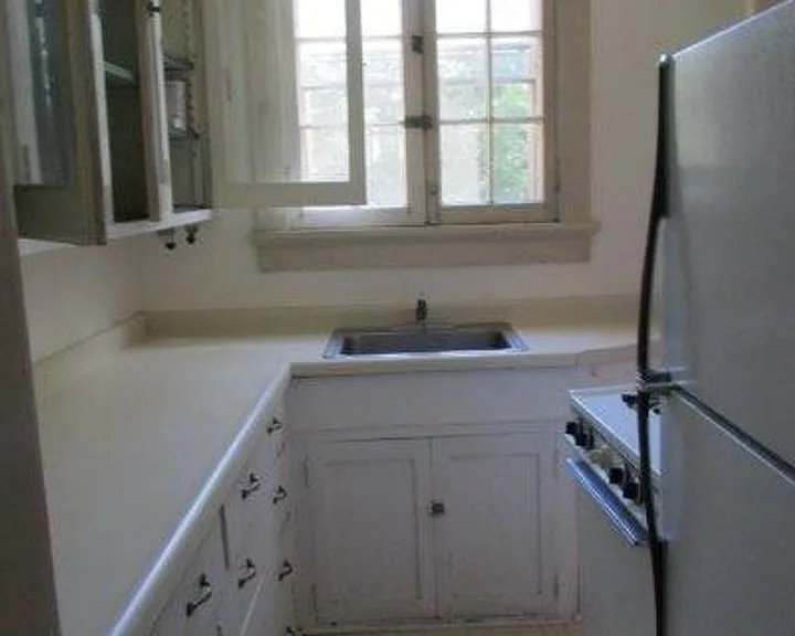 116 E Gorham St — Photo 9