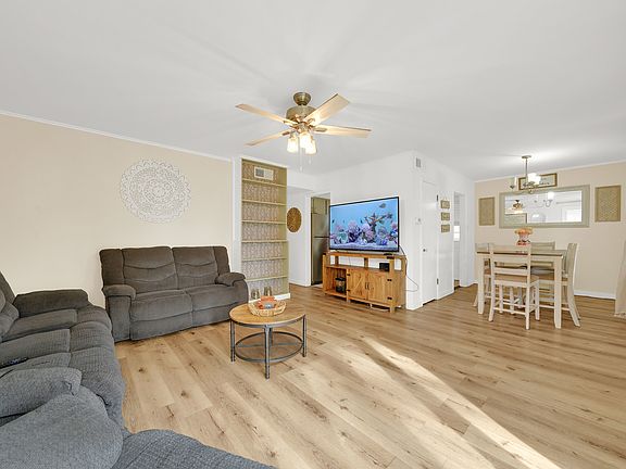 5th image of 8430 S Keating Ave