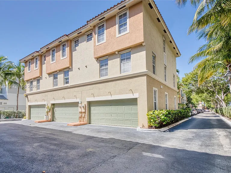 2067 S Ocean Dr #Townhouse 5 — Photo 20