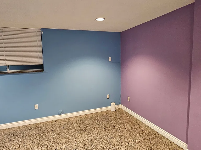 6845 Broadway — Photo 12