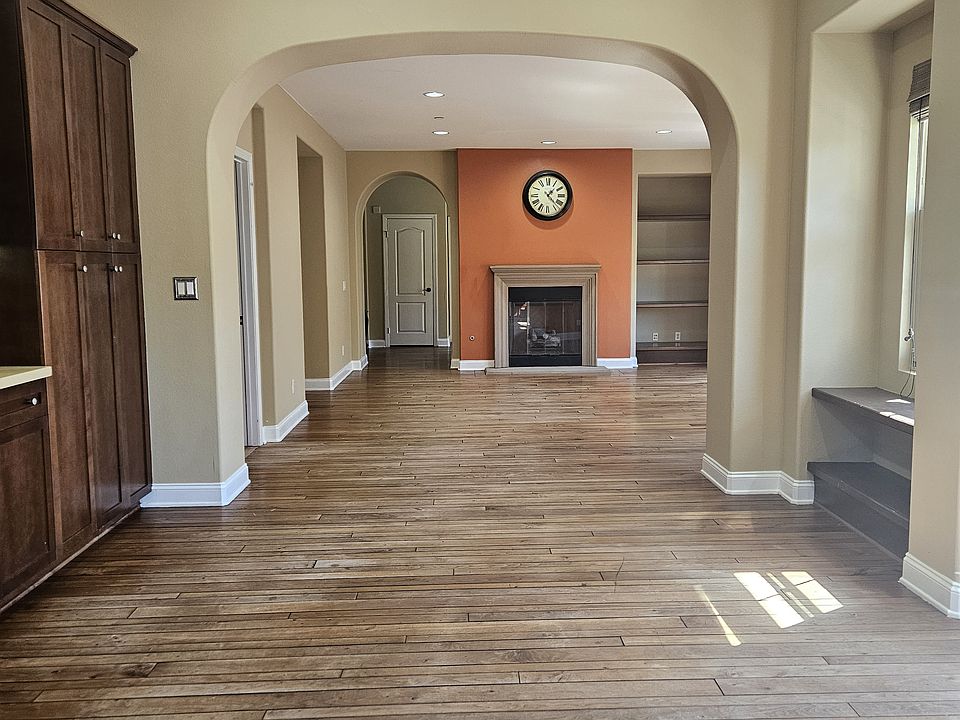 Livingroom from Kitchen