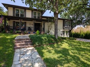 6 Pin Oak Ct, Trophy Club, TX 76262