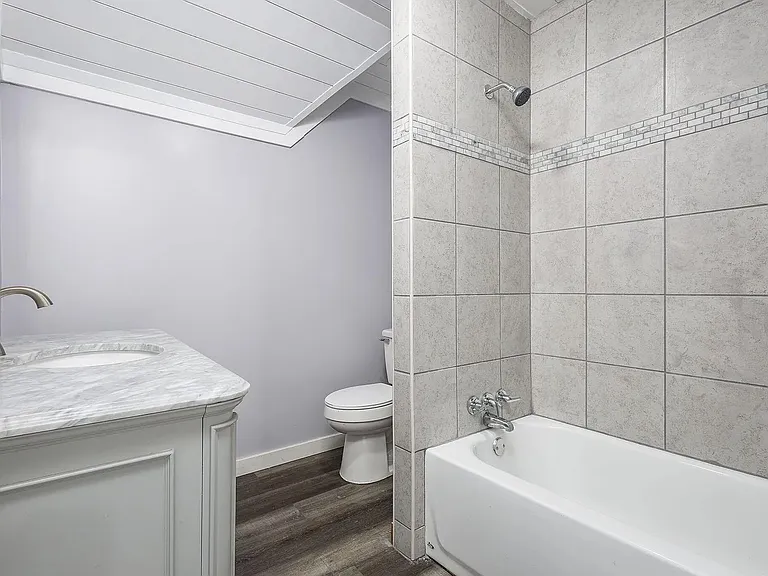 667 Pine St #2 — Photo 7