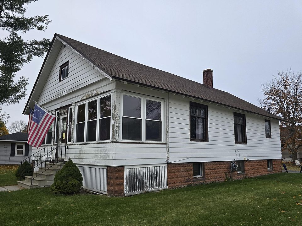 1st image of 728 S 8th Ave
