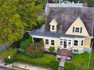 84 Ocean Ave, Cranston, RI 02905