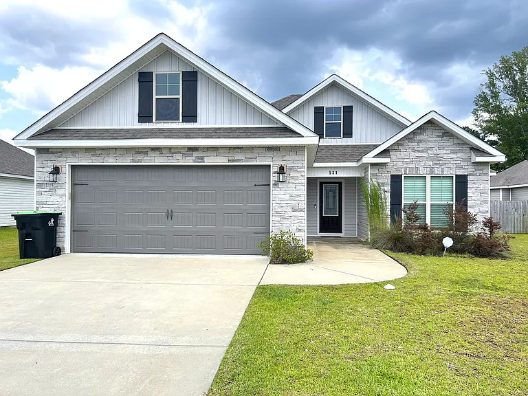 531 Edgarton Way — Photo 1