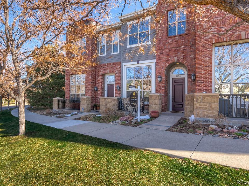 2nd image of 10162 Ridgegate Cir