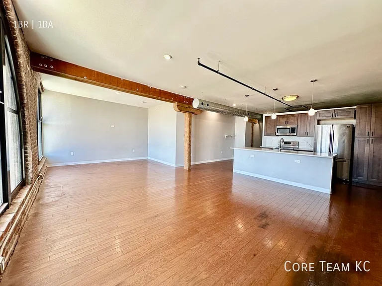 1223 Union Ave #403 — Photo 5