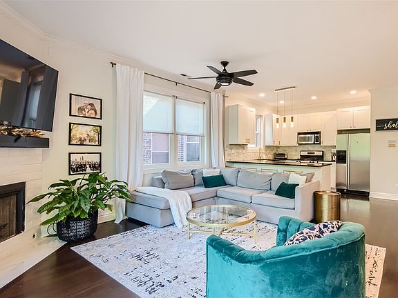 5th image of 4219 N Ashland Ave #2N