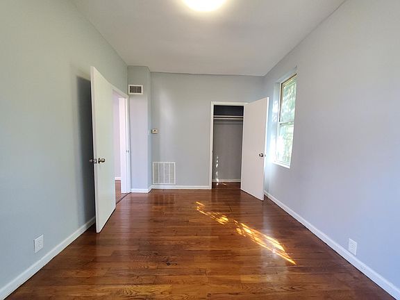 4th image of 310 14th Ave #6A
