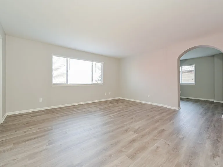 16131 Bluebonnet Dr — Photo 5