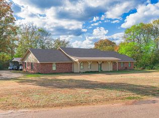 2370 County Road 3314, Omaha, TX 75571