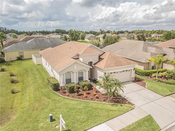 4th image of 2467 Ladoga Dr