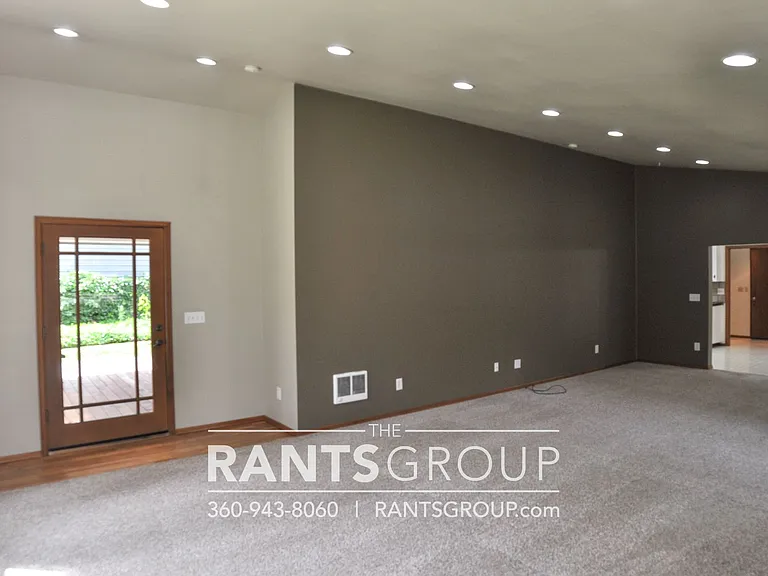 8615 Burns Dr SW — Photo 5
