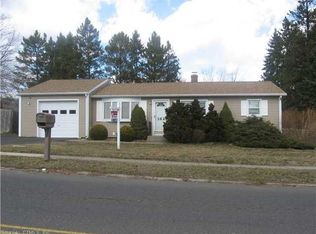 162 Oxford Rd, Milford, CT 06460