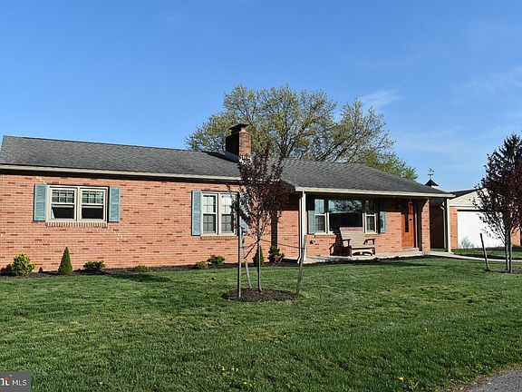 3rd image of 13611 Grandview Dr