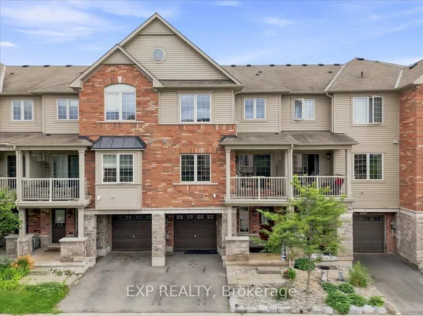 515 Winston Rd #15, Grimsby, ON L3M 0C8