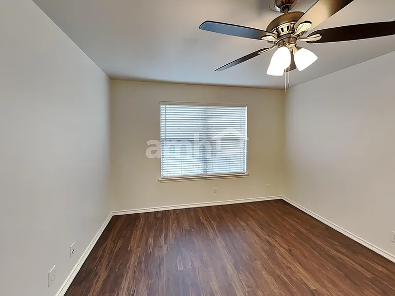 5011 Brazoswood — Photo 10