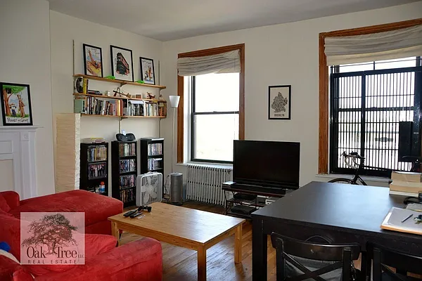 Rented by Oak Tree LLC | media 1