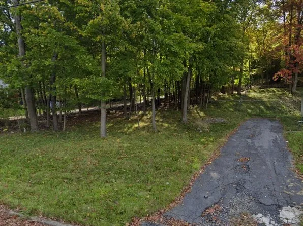 12 Dewey Ave, Binghamton, NY 13903